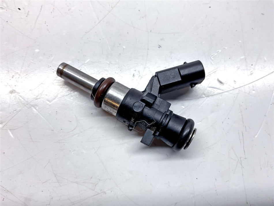 2021 BMW S1000RR Sport Fuel Injector - 13648393052