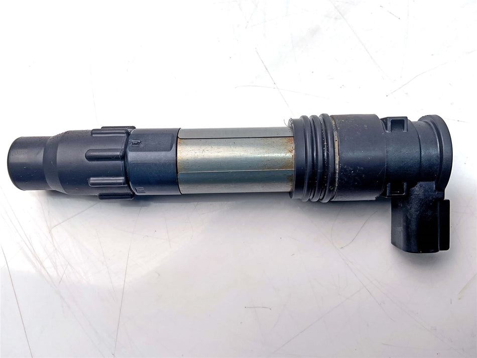 2015 Kawasaki Versys 650 Ignition Coil - 211710033