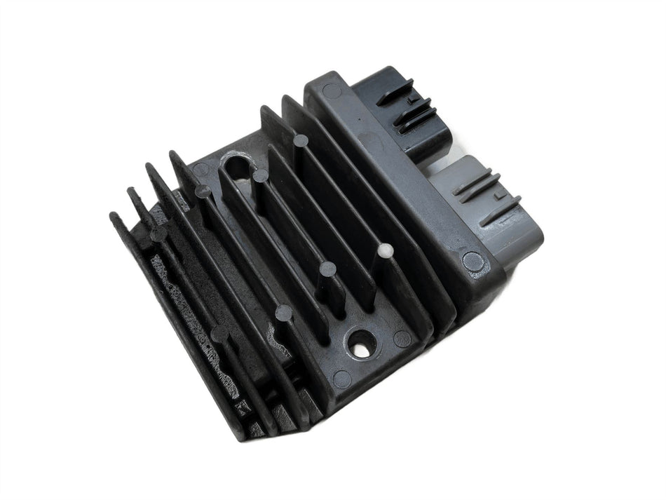 2017 Triumph Speed Triple 1050 Regulator Rectifier FH020AA