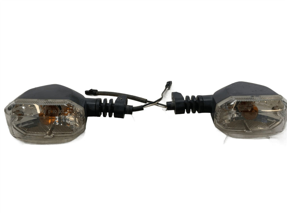 2013 Triumph Tiger Explorer XC L&R Indicators T2701039
