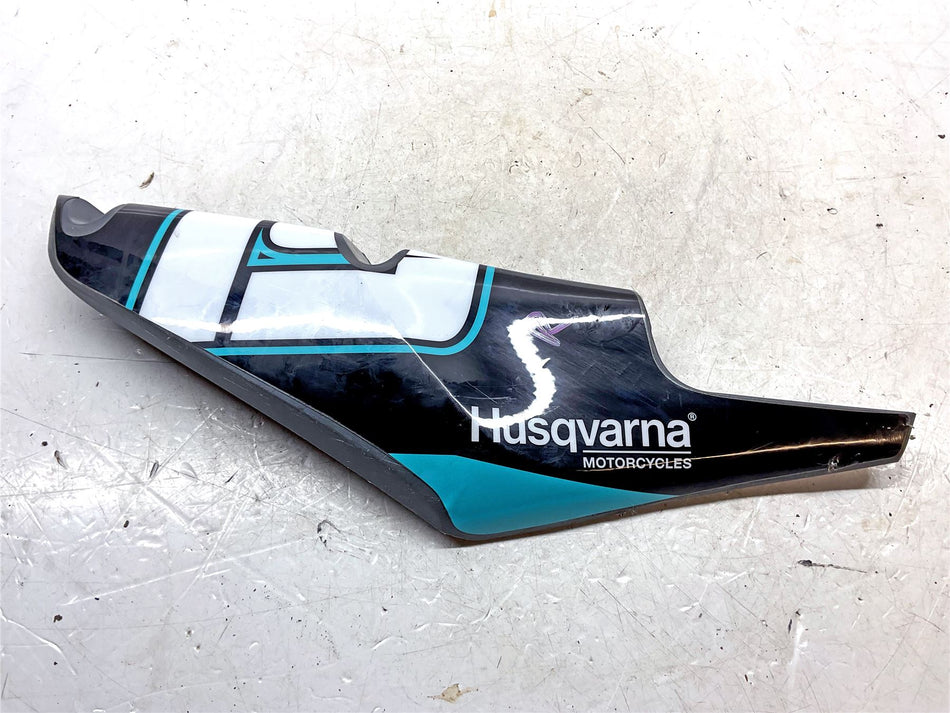 2020 Husqvarna FE350 Right Side Cover - 25106014000BJ