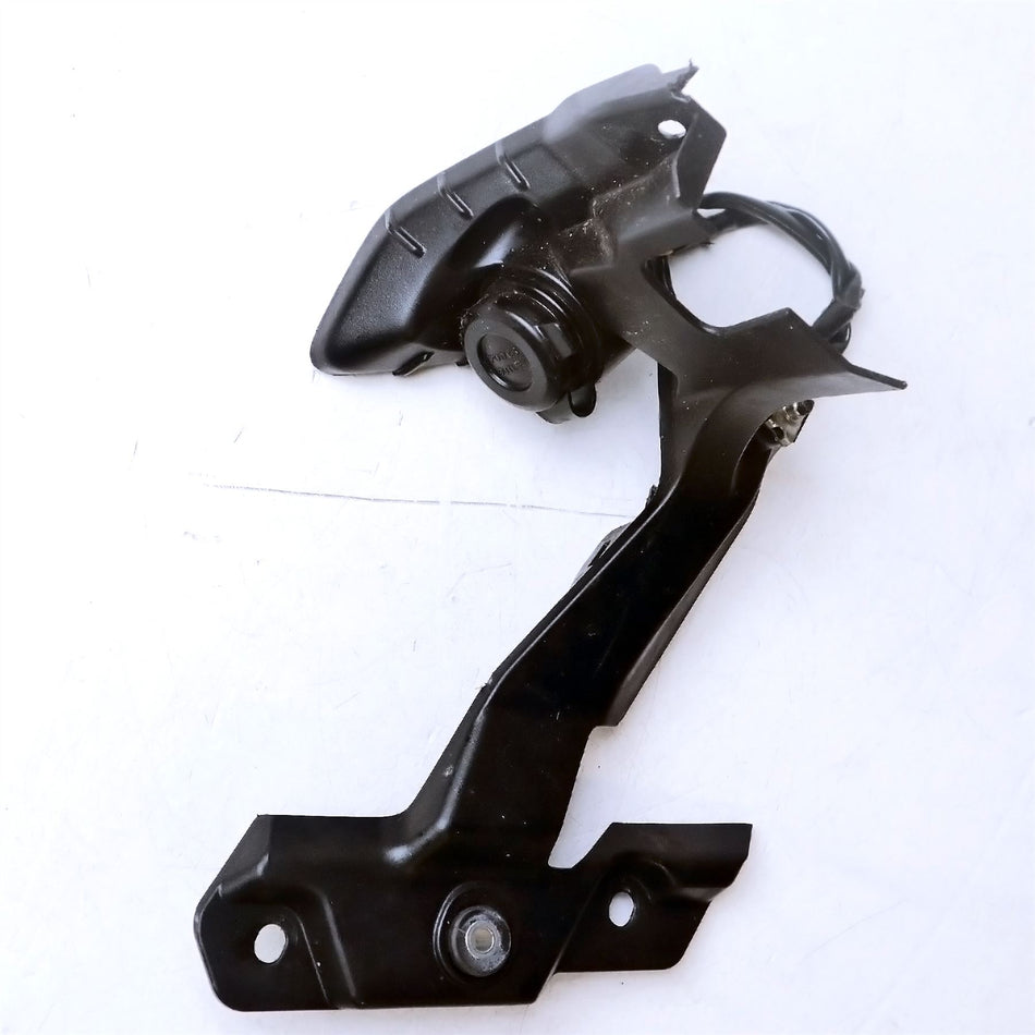 2017 Yamaha MT-10 SP Right Front Inner Fairing & Power Outlet - B672836M
