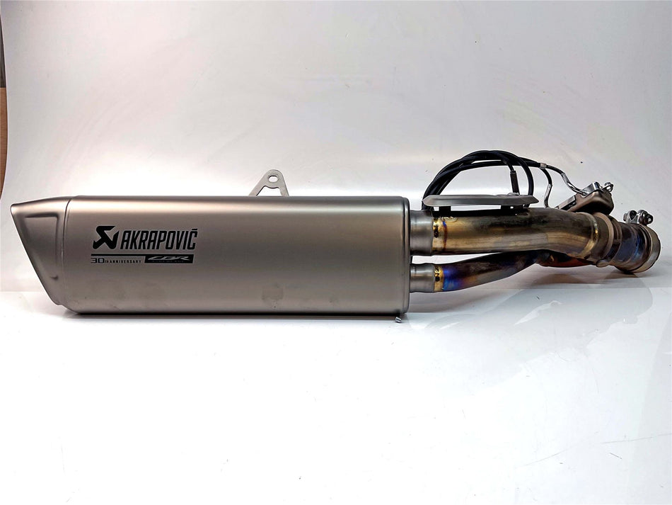2022 Honda CBR1000RR-R Fireblade SP Akrapvic Exhaust Silencer