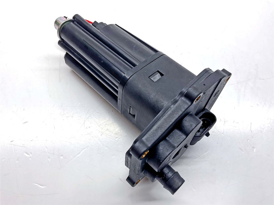 2018 Ducati SuperSport 939 S Fuel Pump - 16024341A