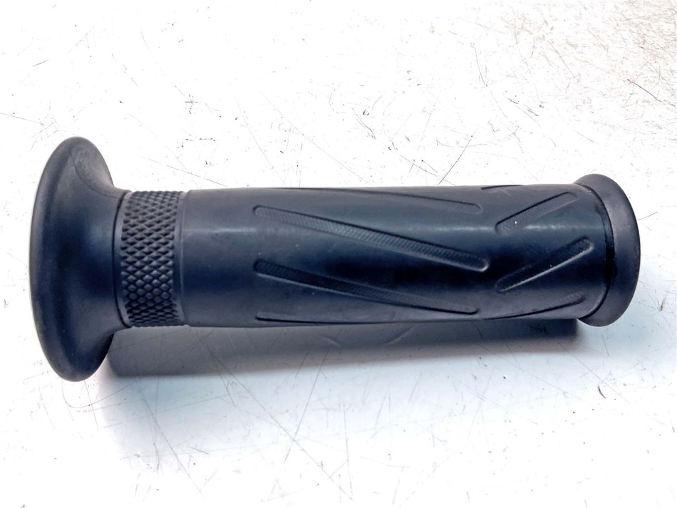 2006 Yamaha YZF R1 Throttle Grip - 4yYR2624103