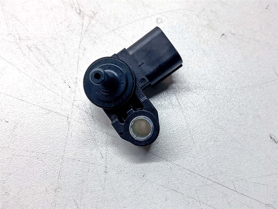 2025 Suzuki GSX-8R Air Pressure Sensor - 1859018K10000