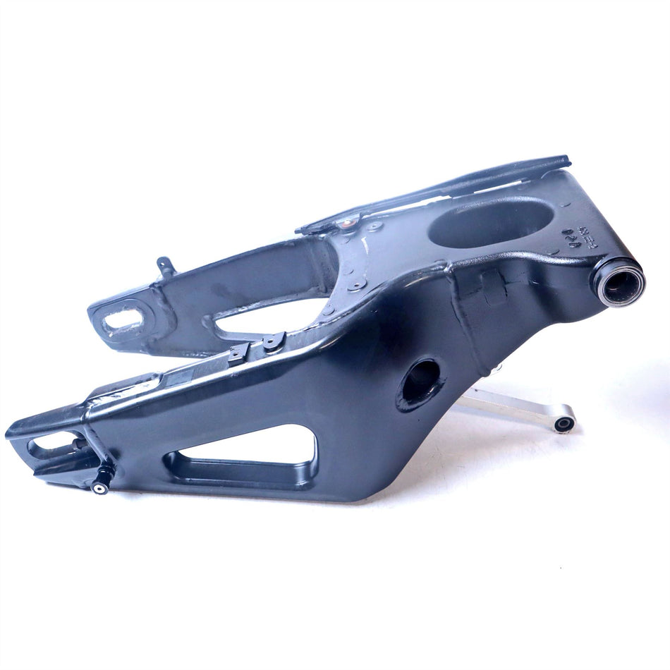 2008 Yamaha YZF R1 Swingarm - 4C82211000