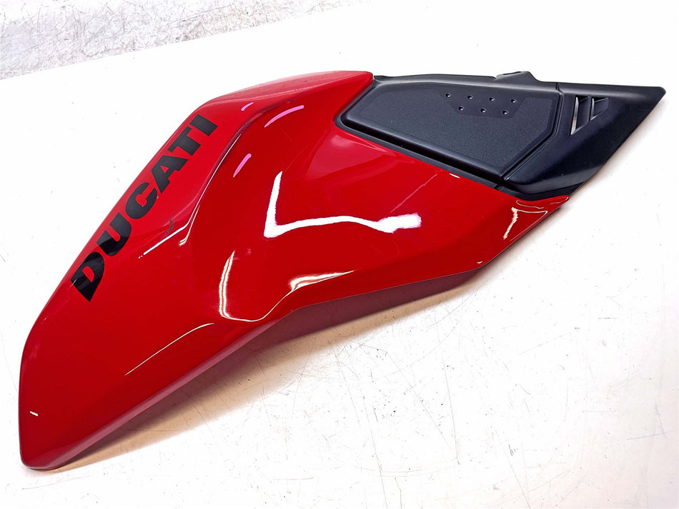 2025 Ducati Hypermotard 698 Mono Left Upper Side Fairing - 480PD331BE