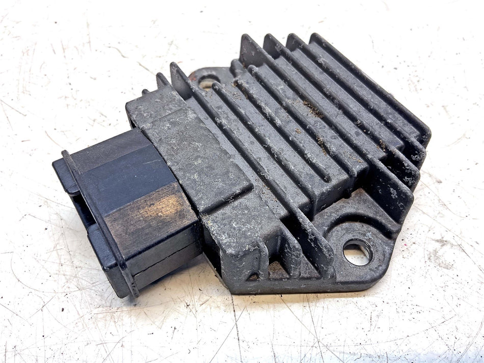 1999 Honda CB600F HORNET Regulator Rectifier