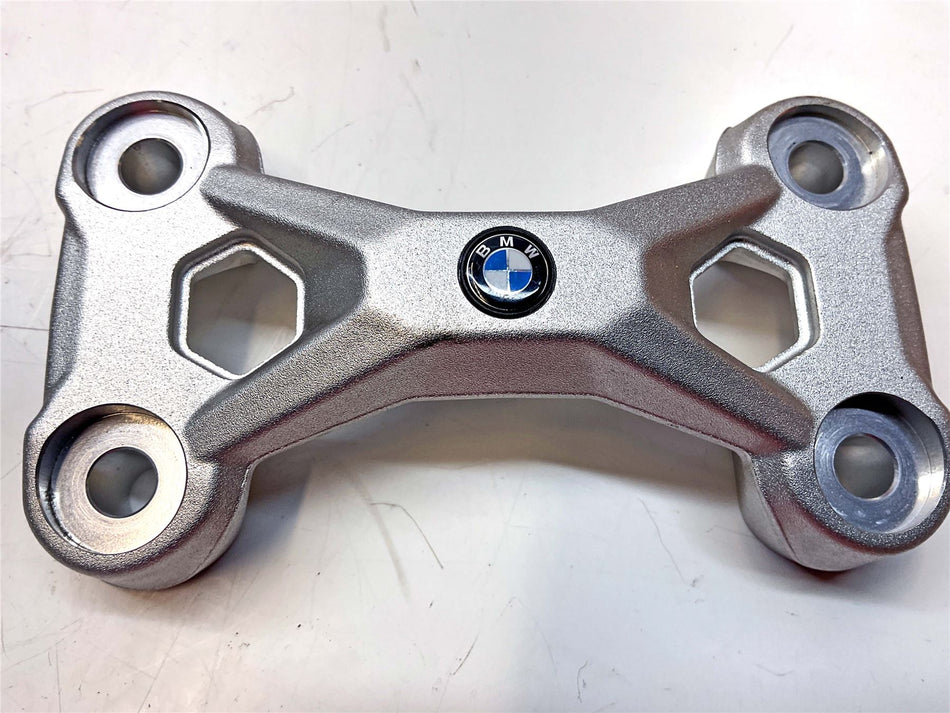 2026 BMW S1000XR Handlebar Clamp Bridge - 31427108356