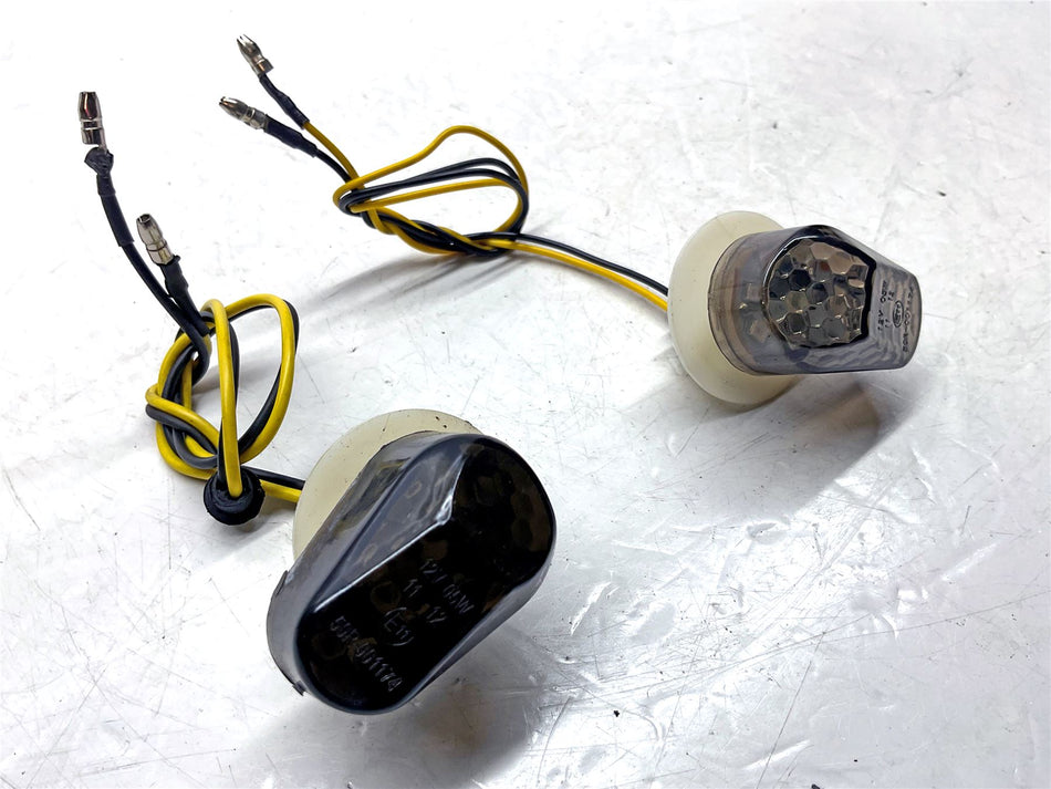 2006 Yamaha YZF R6 Left & Right Aftermarket Front Indicators
