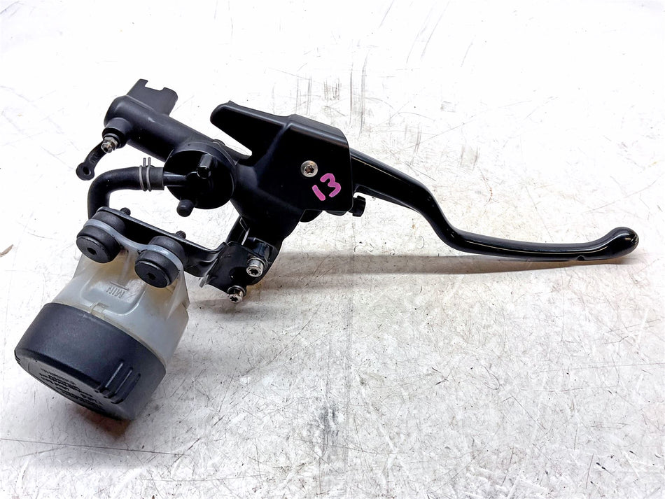 2009 BMW F800ST Front Brake Master Cylinder & Lever - 32727723730